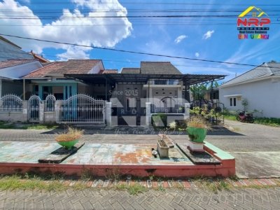 Dijual Rumah Hook 2 Lantai Siap Huni di Dekat Kawasan Sekolah Ternama Banyuwangi