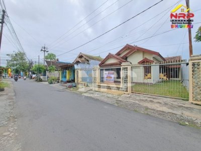 dijual rumah pinggir jalan banyuwangi kertosari