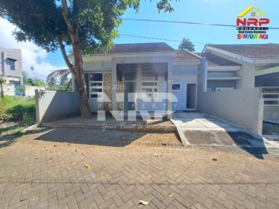 Dijual rumah di perumahan Banyuwangi Sukowidi