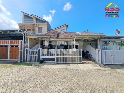 Jual rumah keluarga 3 kamar Banyuwangi Kota dekat Polres