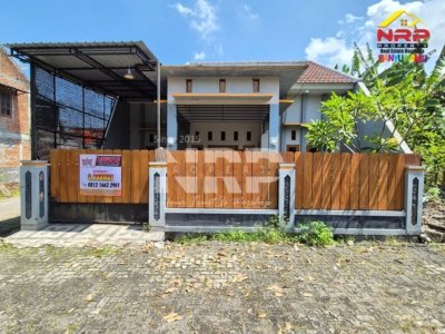 Kontrakan Rumah 2 Lantai Siap Huni di Perumahan Banyuwangi Kota