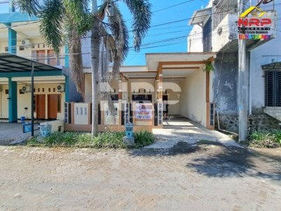 Dijual Rumah Strategis di Perum Kepiting Dekat Kampus dan Pusat Kuliner Banyuwangi