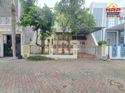 Dijual Rumah 2 Lantai Siap Huni di Gardenia Estate Banyuwangi