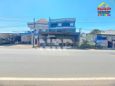 Dijual Ruko 4 Lantai + Gudang Strategis di Wongsorejo Banyuwangi Tepi Jalan Provinsi