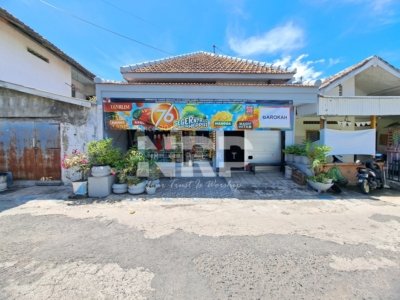 Dijual Rumah Full Furniture Strategis di Singonegaran Banyuwangi Dekat Pusat Kota