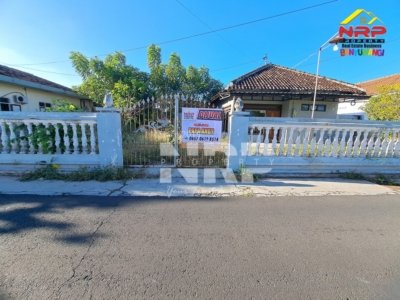 Dijual Tanah Bonus Bangunan Depan Pemda Banyuwangi