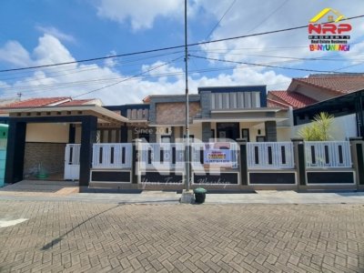 Disewakan Rumah Full Furnished di Kebalenan Banyuwangi 4 Kamar Tidur
