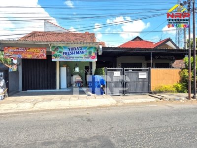 Rumah kos 2 lantai dan ruang usaha dijual di Jl. Brawijaya Banyuwangi