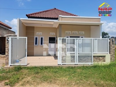 Rumah baru modern dijual di Jalan Gajahmada, Singonegaran, Banyuwangi